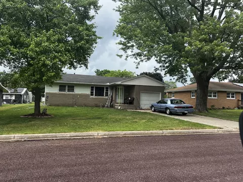 617 S Melvin St, Gibson City, IL 60936