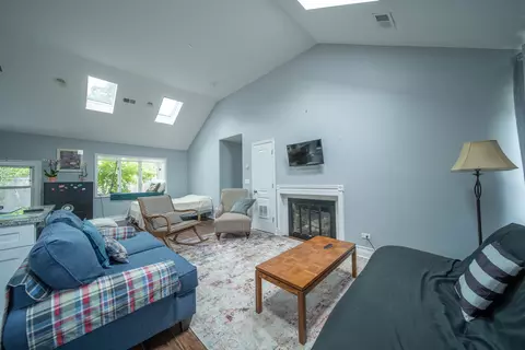 Other - 1704 Maple Ave, Northbrook, IL 60062 photo 2 of 4