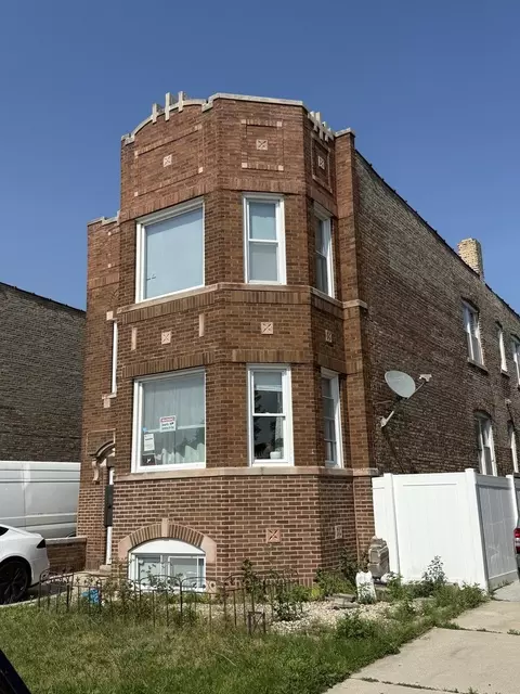 851 Wentworth Ave, Calumet City, IL 60409