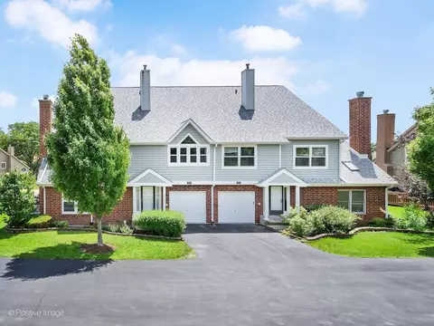 7926 Stewart Dr, Darien, IL 60561