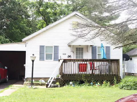 1013 Bernstein St, Streator, IL 61364