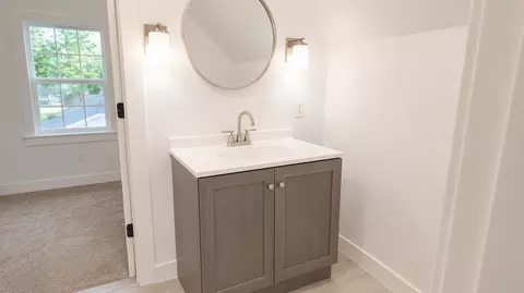 Bath - 1716 Rogers Ave, Mchenry, IL 60050 photo 3 of 5