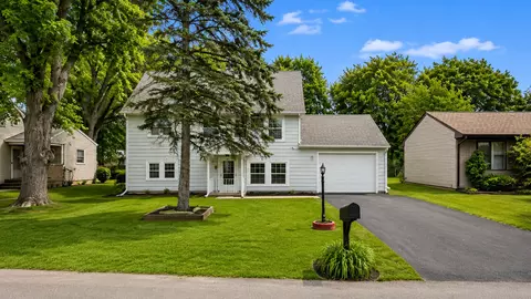 1716 Rogers Ave, Mchenry, IL 60050