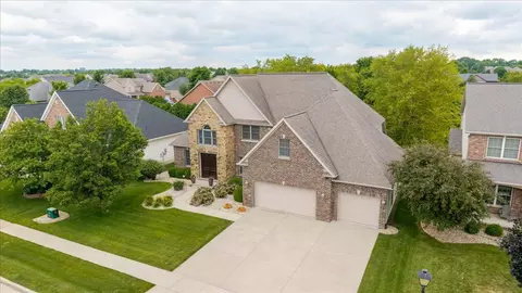 View/Area - 2104 Sinclair Ct, Bloomington, IL 61704 photo 1 of 9