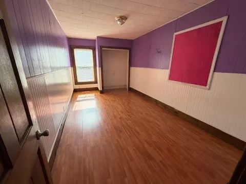 Bedroom - 416 E Seventh St, Minonk, IL 61760 photo 3 of 4