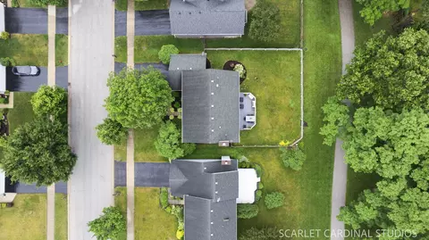 View/Area - 56 Forestview Ln, Aurora, IL 60502 photo 4 of 5
