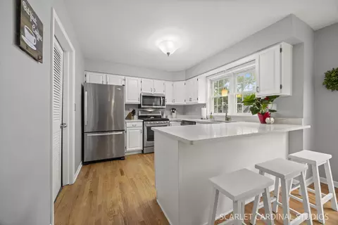 Kitchen - 56 Forestview Ln, Aurora, IL 60502 photo 3 of 3