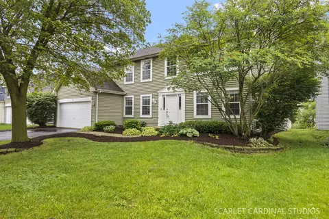 Exterior - 56 Forestview Ln, Aurora, IL 60502 photo 2 of 5