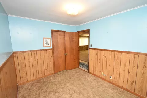 Bedroom - 17029 Lorenz Ave, Lansing, IL 60438 photo 4 of 4