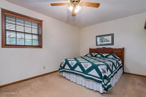 Bedroom - 325 Twilight Dr, Morris, IL 60450 photo 3 of 5