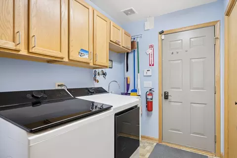 Other - 1479 Mackenzie Ln, Elgin, IL 60120 photo 2 of 7
