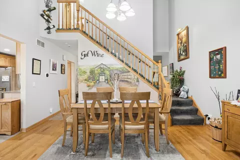 Dining - 1479 Mackenzie Ln, Elgin, IL 60120 photo 1 of 2