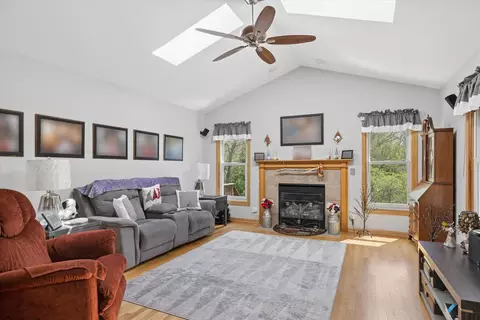 Other - 1479 Mackenzie Ln, Elgin, IL 60120 photo 1 of 7