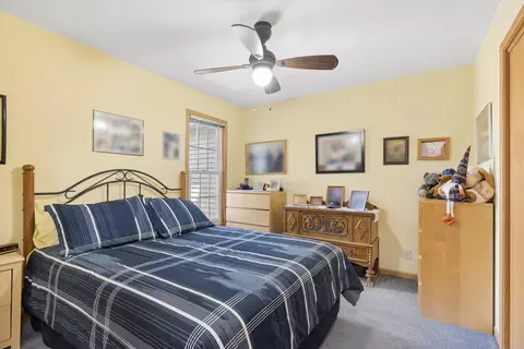 Bedroom - 1479 Mackenzie Ln, Elgin, IL 60120 photo 2 of 2