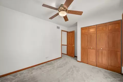 Bedroom - 476 Topaz Ln, Bartlett, IL 60103 photo 3 of 9