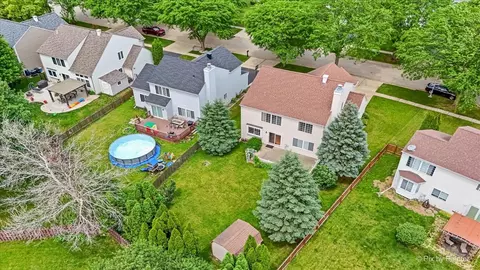 View/Area - 476 Topaz Ln, Bartlett, IL 60103 photo 3 of 7