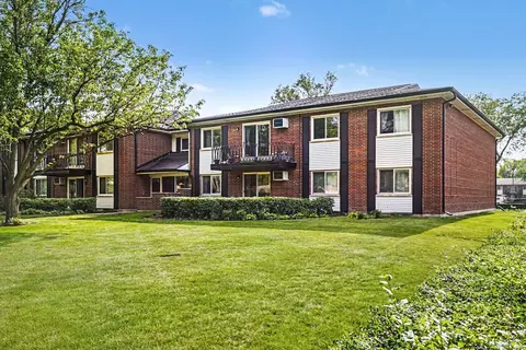 1110 N Dale Ave #1K, Arlington Heights, IL 60004