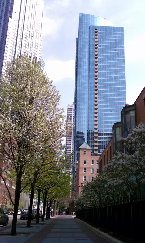 505 N Mcclurg Ct #906, Chicago, IL 60611