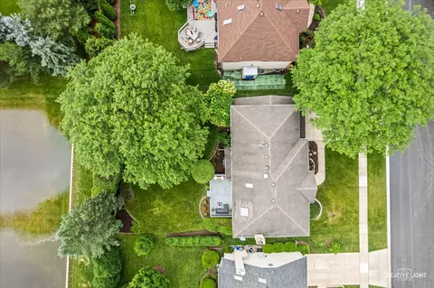 View/Area - 1 N211 Coventry Dr, Carol Stream, IL 60188 photo 1 of 5