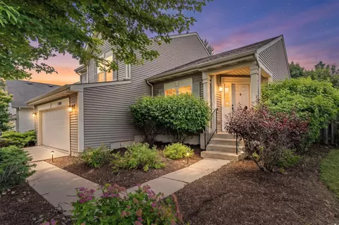 25880 W Brooks Farm Rd, Round Lake, IL 60073