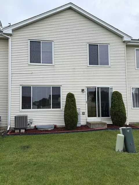Exterior - 641 Chestnut Rdg, Minooka, IL 60447 photo 3 of 5