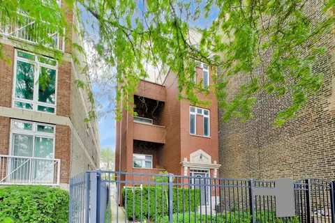 2133 N Southport Ave #3, Chicago, IL 60614