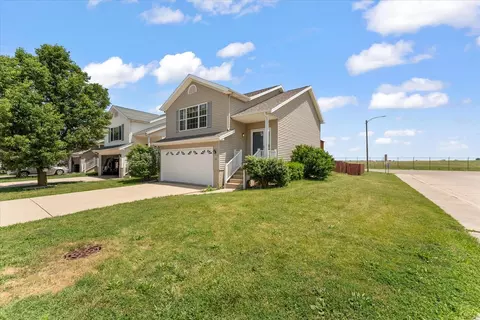 Exterior - 36 Andy Ct, Bloomington, IL 61704 photo 11 of 12