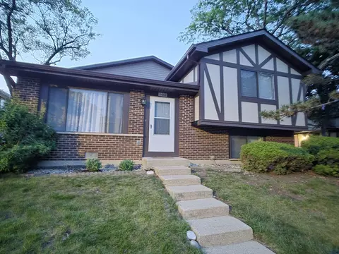1446 Sutter Dr #0, Hanover Park, IL 60133