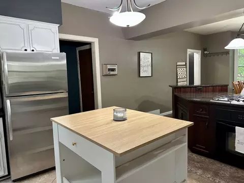 Kitchen - 3232 Park 16th St, Moline, IL 61265 photo 3 of 3