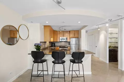 Kitchen - 30 E Huron St #5501, Chicago, IL 60611 photo 2 of 4