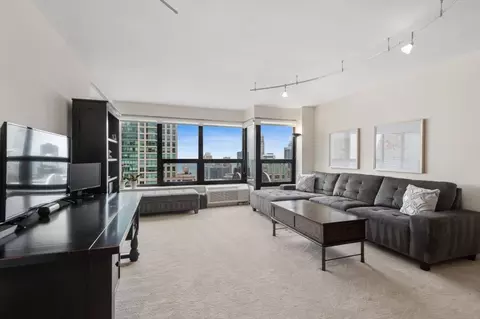 Living - 30 E Huron St #5501, Chicago, IL 60611 photo 1 of 6