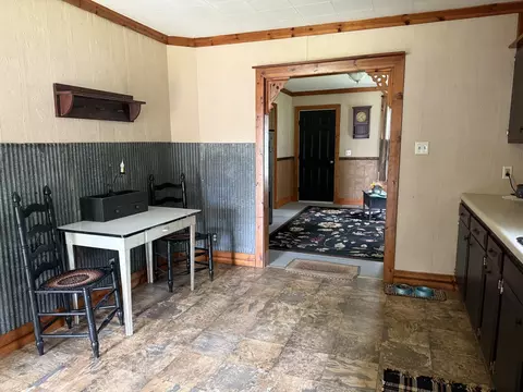 Kitchen - 78 Academy St, Eldorado, IL 62930 photo 1 of 3