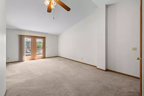 Living - 3004 3rd St #10, Moline, IL 61265 photo 3 of 4