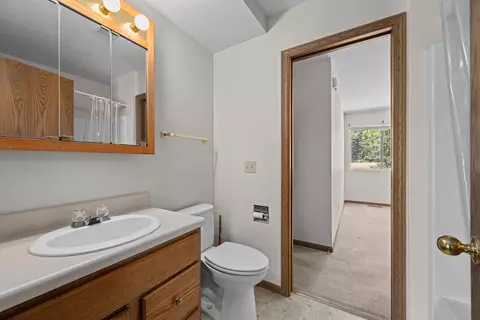 Bath - 3004 3rd St #10, Moline, IL 61265 photo 1 of 3