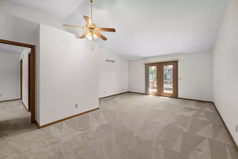 Living - 3004 3rd St #10, Moline, IL 61265 photo 1 of 4