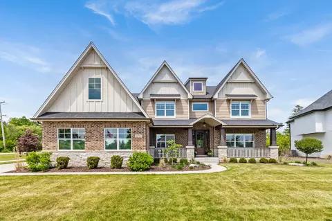12711 Caruso Ct, Lemont, IL 60439
