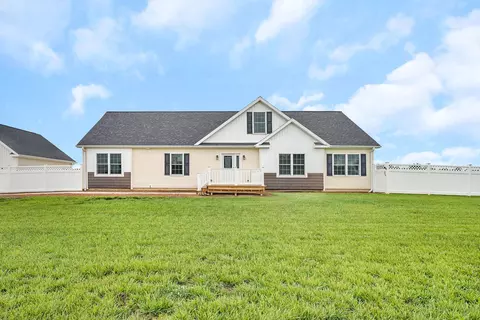 4183 Pine Bluff Rd, Morris, IL 60450
