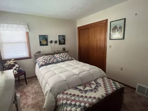 Bedroom - 538 Dwight St, Kewanee, IL 61443 photo 2 of 2