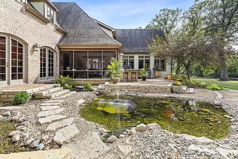 Exterior - 2664 Waldron Ave, Kankakee, IL 60901 photo 5 of 12