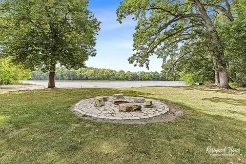 Exterior - 2664 Waldron Ave, Kankakee, IL 60901 photo 9 of 12