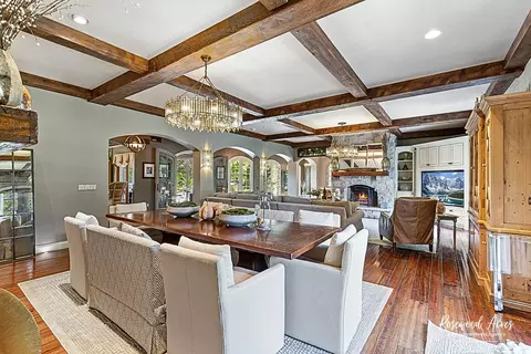 Dining - 2664 Waldron Ave, Kankakee, IL 60901 photo 2 of 4