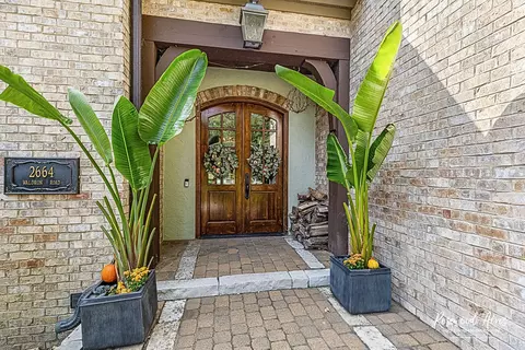 Entry Way - 2664 Waldron Ave, Kankakee, IL 60901 photo 1 of 7