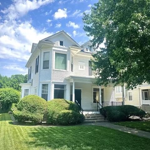 212 E Cleveland St, Spring Valley, IL 61362