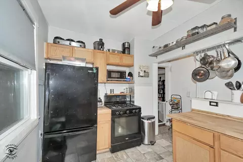Kitchen - Undisclosed, Hazel Crest, IL 60429 photo 2 of 4
