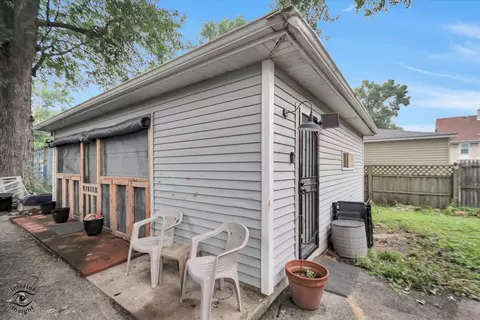 Other - Undisclosed, Hazel Crest, IL 60429 photo 1 of 4
