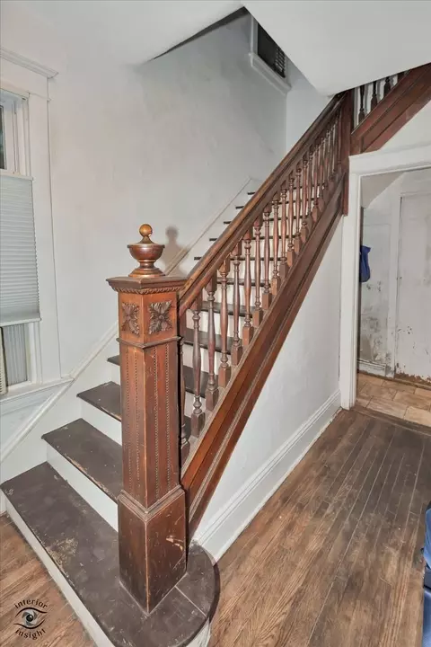 Entry Way - Undisclosed, Hazel Crest, IL 60429 photo 1 of 3