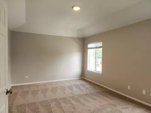 Bedroom - 2812 Crested Butte Trl, Plainfield, IL 60586 photo 1 of 6