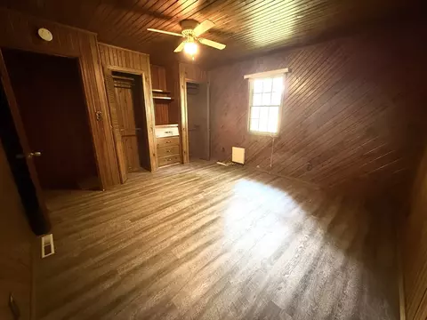 Bedroom - 201 Helen St, Christopher, IL 62822 photo 2 of 3