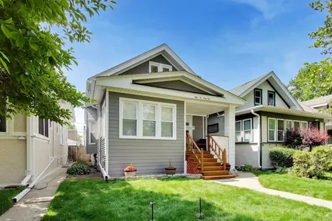 5241 W Dakin St, Chicago, IL 60641