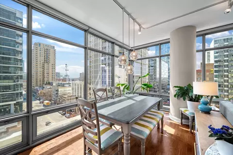 Dining - 100 E 14th St #706, Chicago, IL 60605 photo 1 of 2